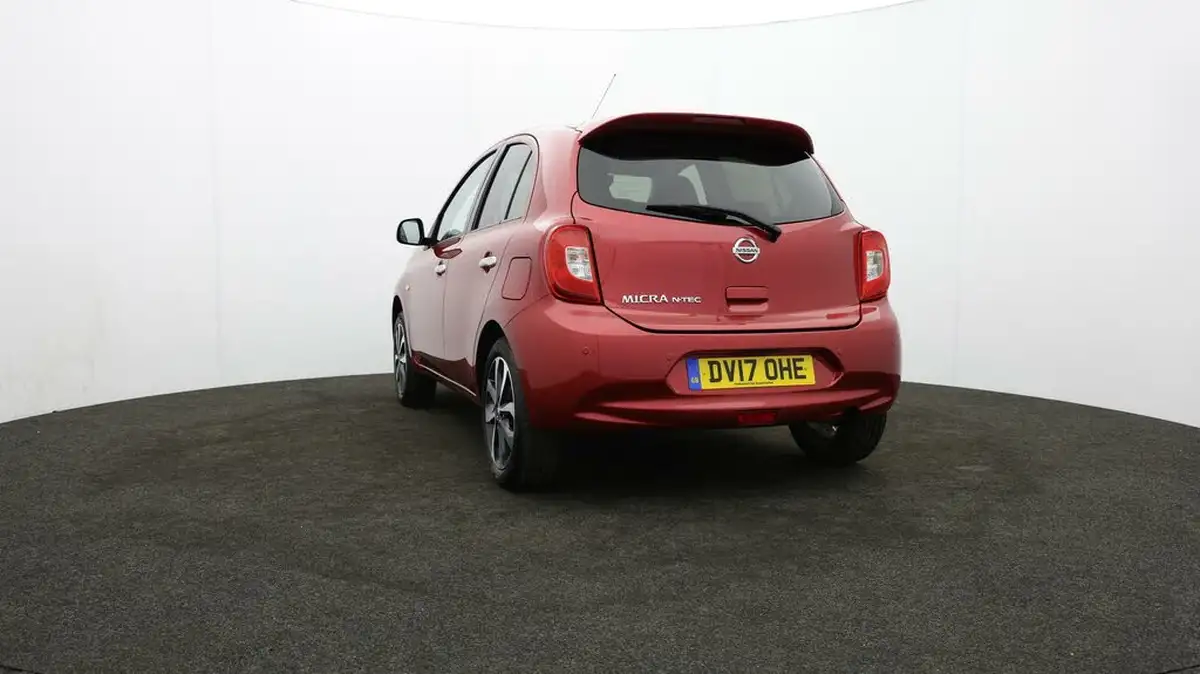 2017-nissan-micra-12-n-tec-big-71