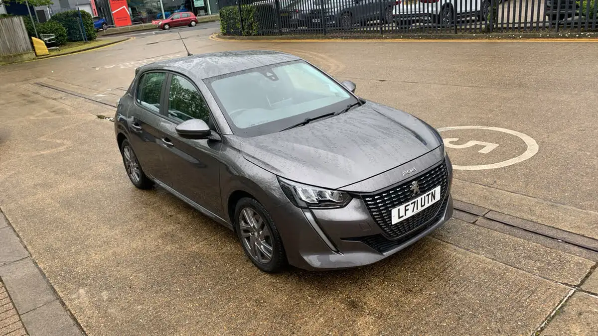 2021-peugeot-208-12-puretech-active-premium-100bhp-eat8-big-17