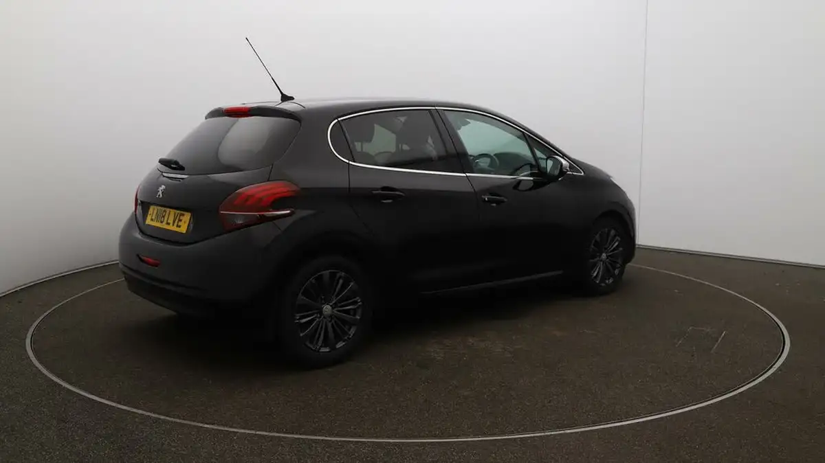 2017-peugeot-208-12-puretech-allure-110bhp-ss-5d-eat6-big-44