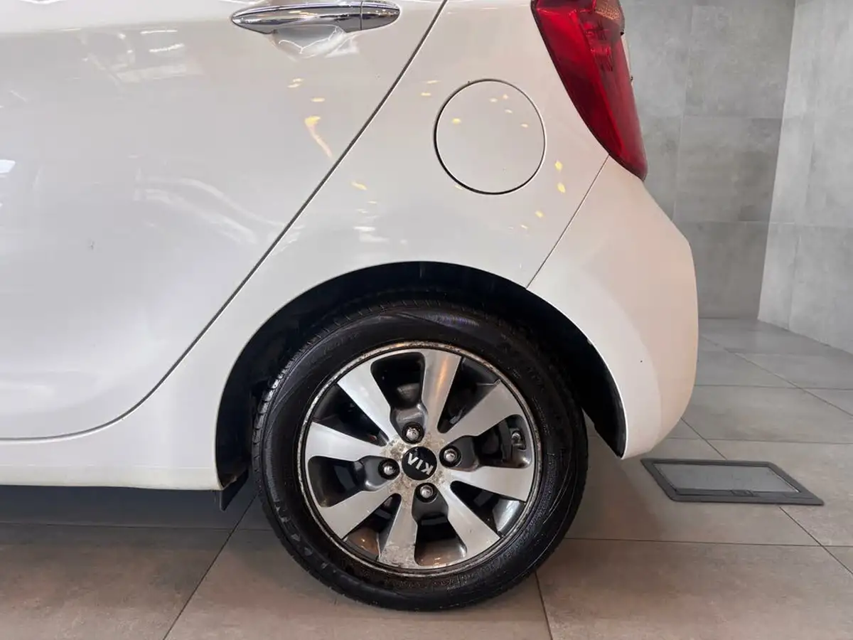 2017-kia-picanto-10-se-big-30
