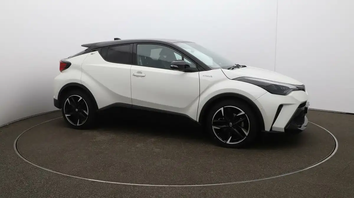 2022-toyota-c-hr-18-vvt-i-gr-sport-big-39