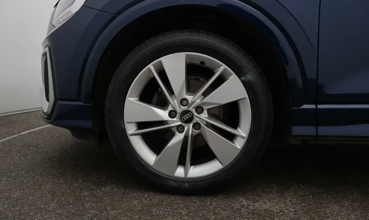 2021-audi-q2-15-35-tfsi-s-line-tronic-big-18