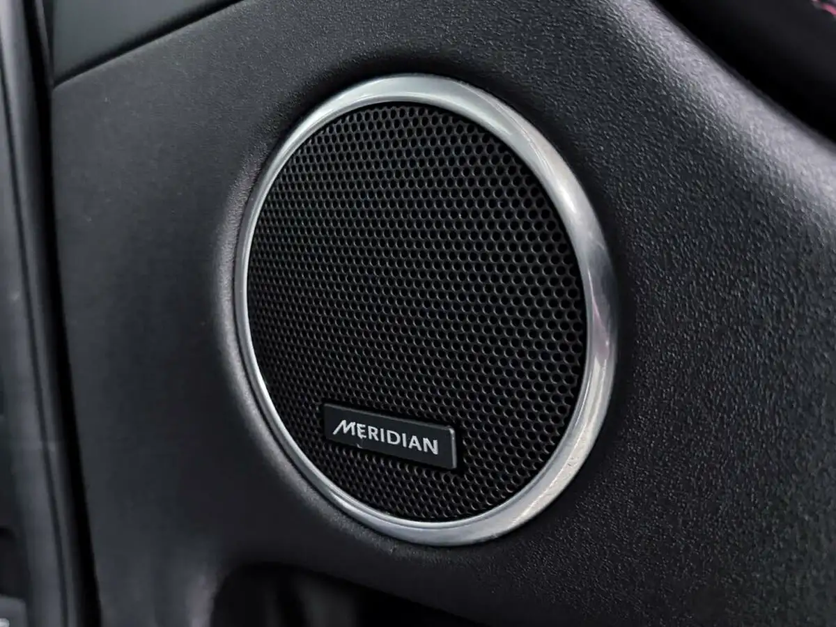 2021-land-rover-discovery-sport-20-d180-r-dynamic-hse-big-21