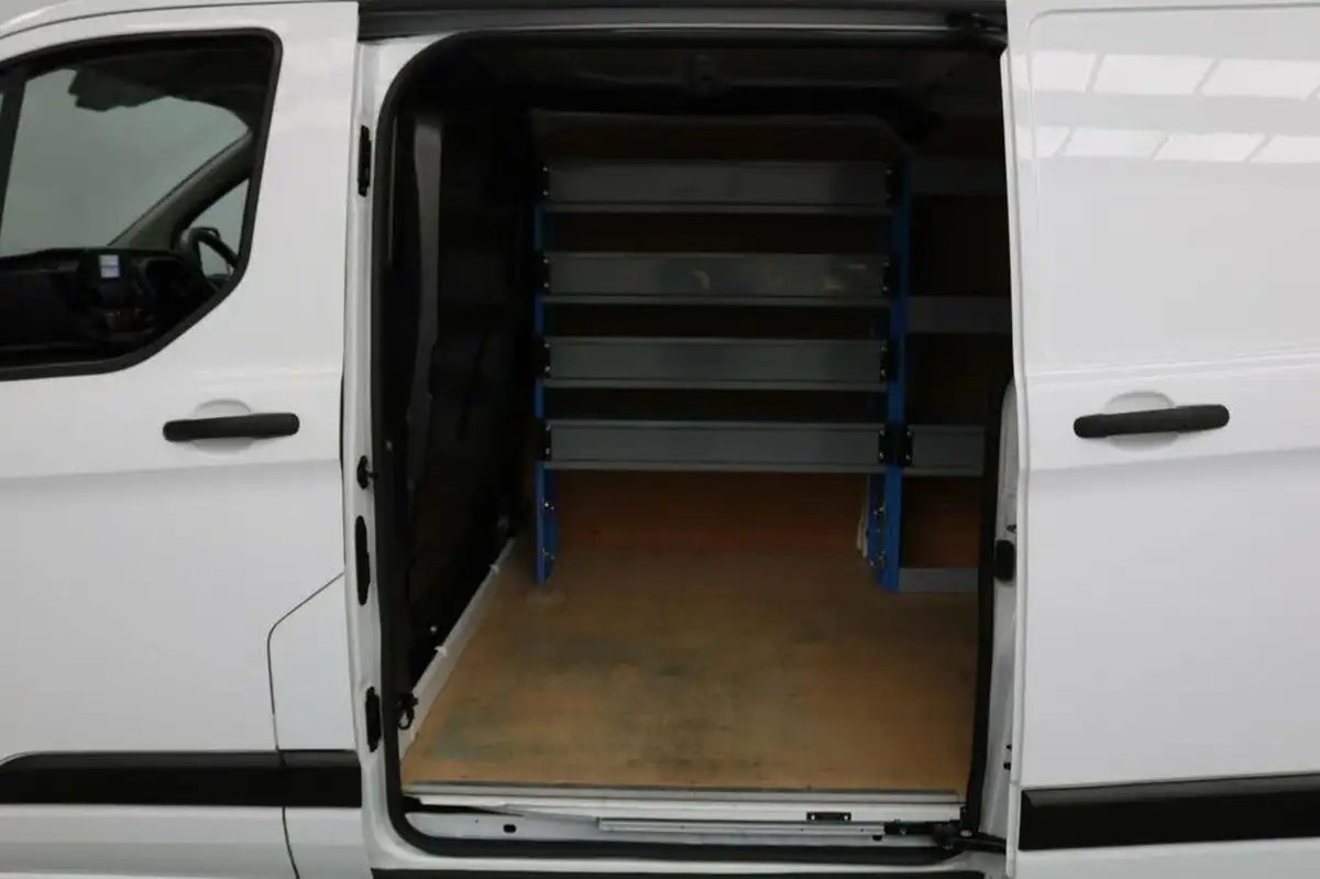 2020-ford-transit-custom-20tdci-280-l1h1-leader-105pseu6dt-panel-van-big-10