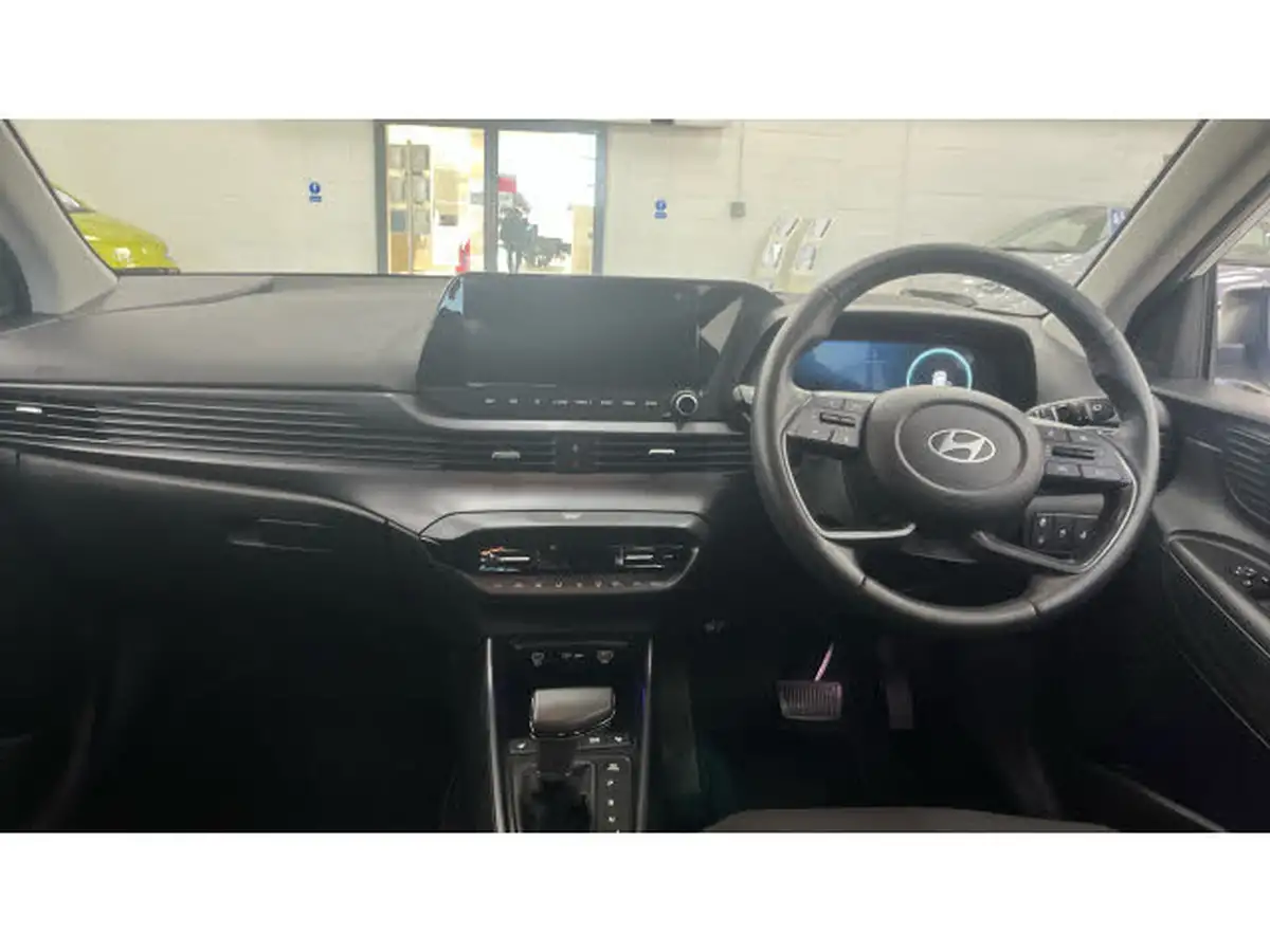 2024-hyundai-i20-10-t-gdi-premium-dct-big-9