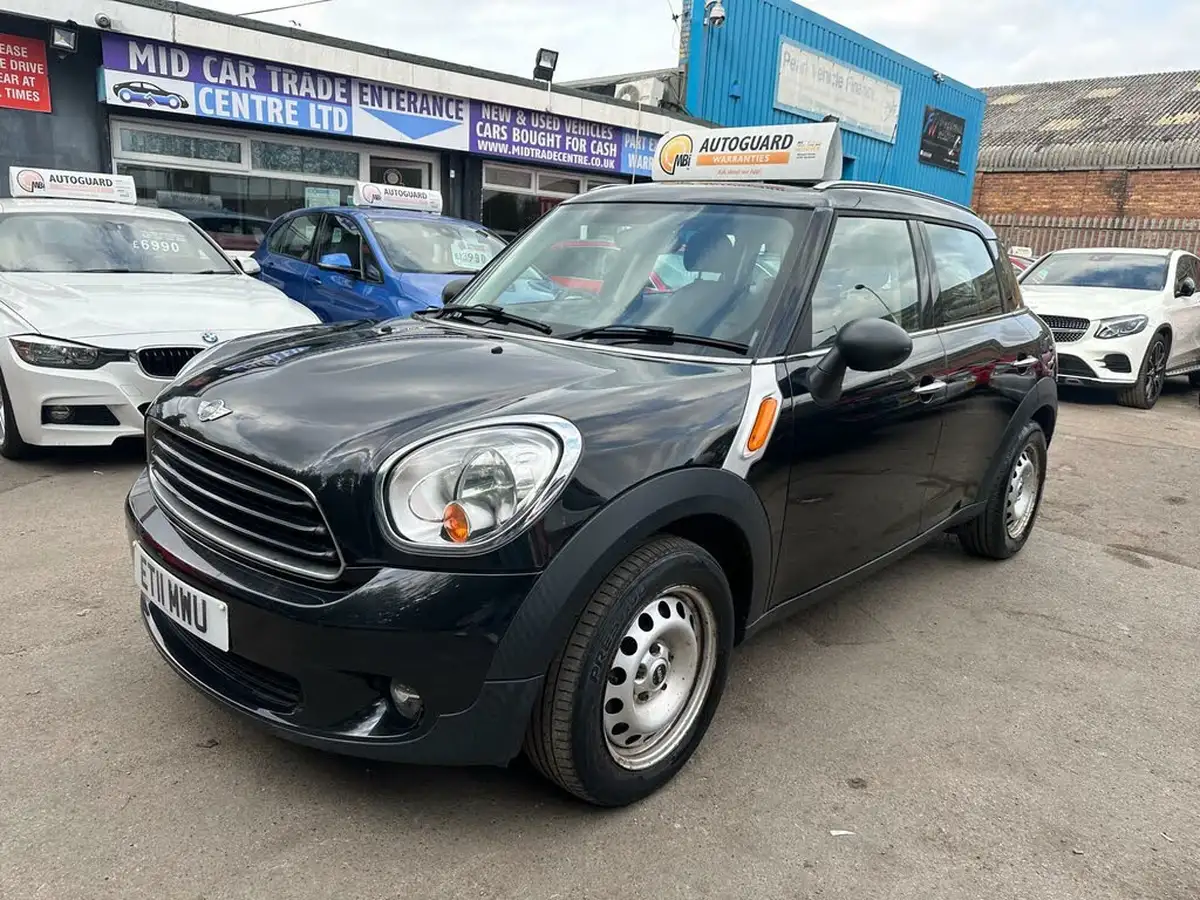 2011-mini-countryman-16td-one-d-90bhp-salt-1598cc-big-1