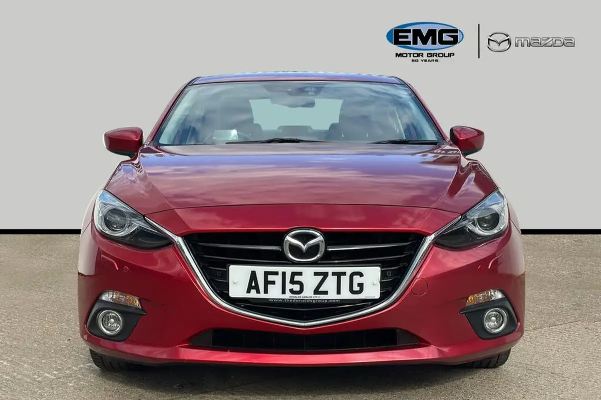 2015-mazda-mazda3-20-sport-nav-120ps-fastback-4d-big-1