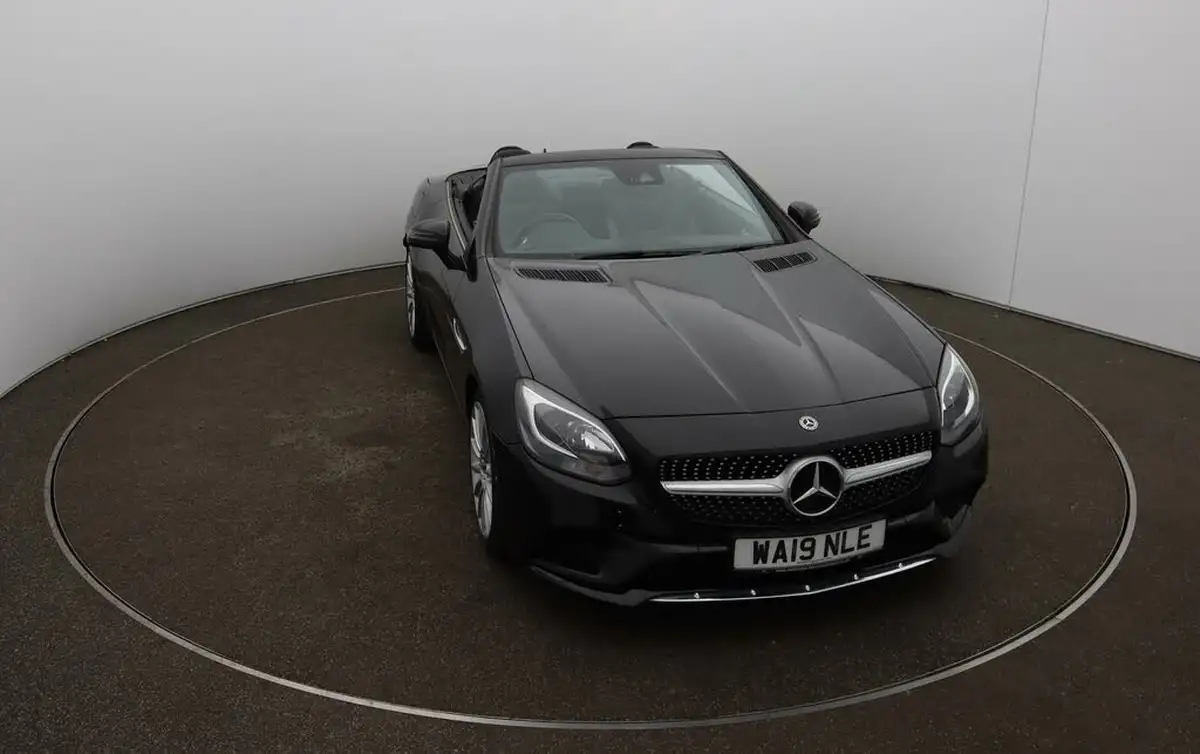 2019-mercedes-benz-slc-16-slc180-amg-line-9g-tronic-big-21