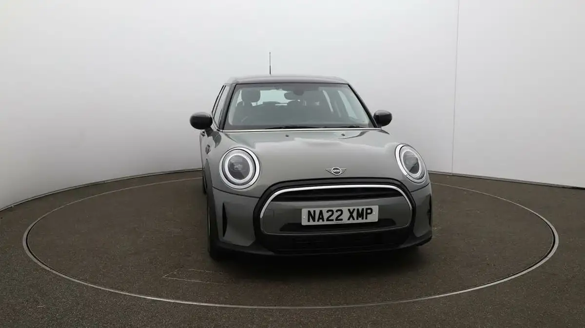 2022-mini-cooper-15-cooper-classic-hatchback-5d-big-31