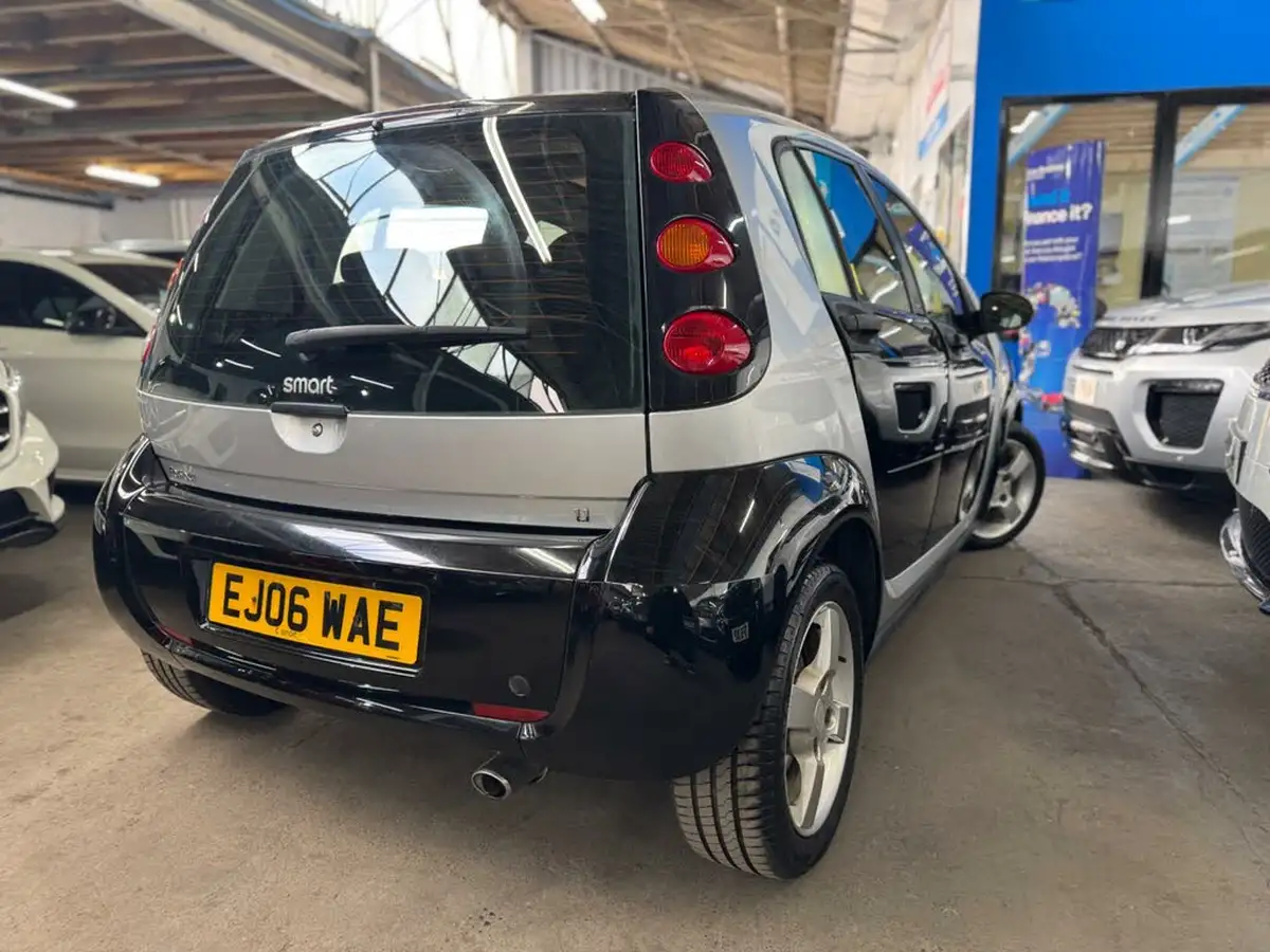 2006-smart-forfour-11-passion-semi-a-big-12