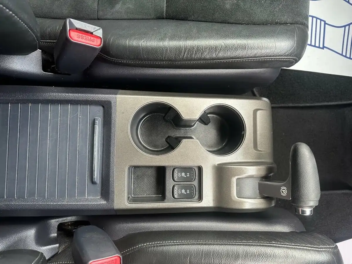 2010-honda-cr-v-22td-es-t-big-8
