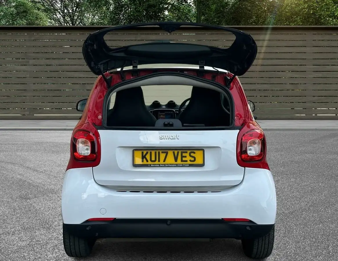 2017-smart-fortwo-10-prime-70bhp-premiumss-coupe-twinamic-big-4