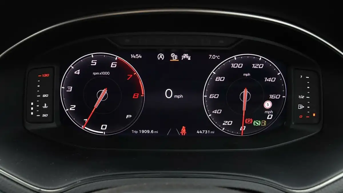 2022-seat-arona-10-tsi-xperience-lux-big-9