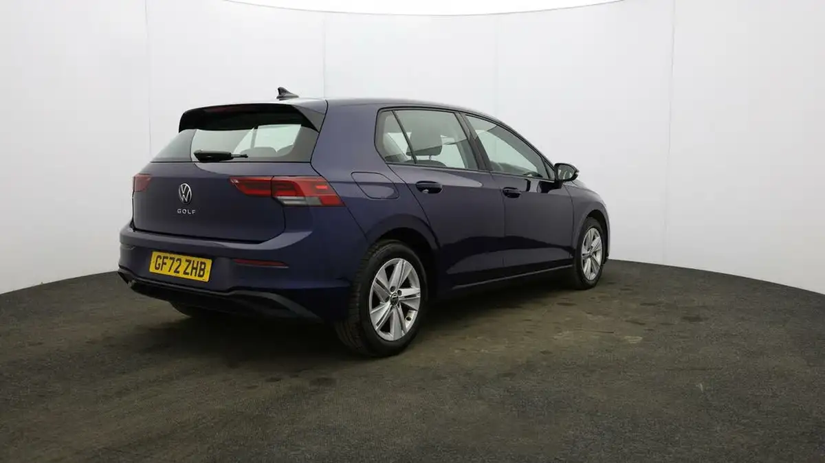 2022-volkswagen-golf-15-tsi-life-130ps-hatchback-big-56