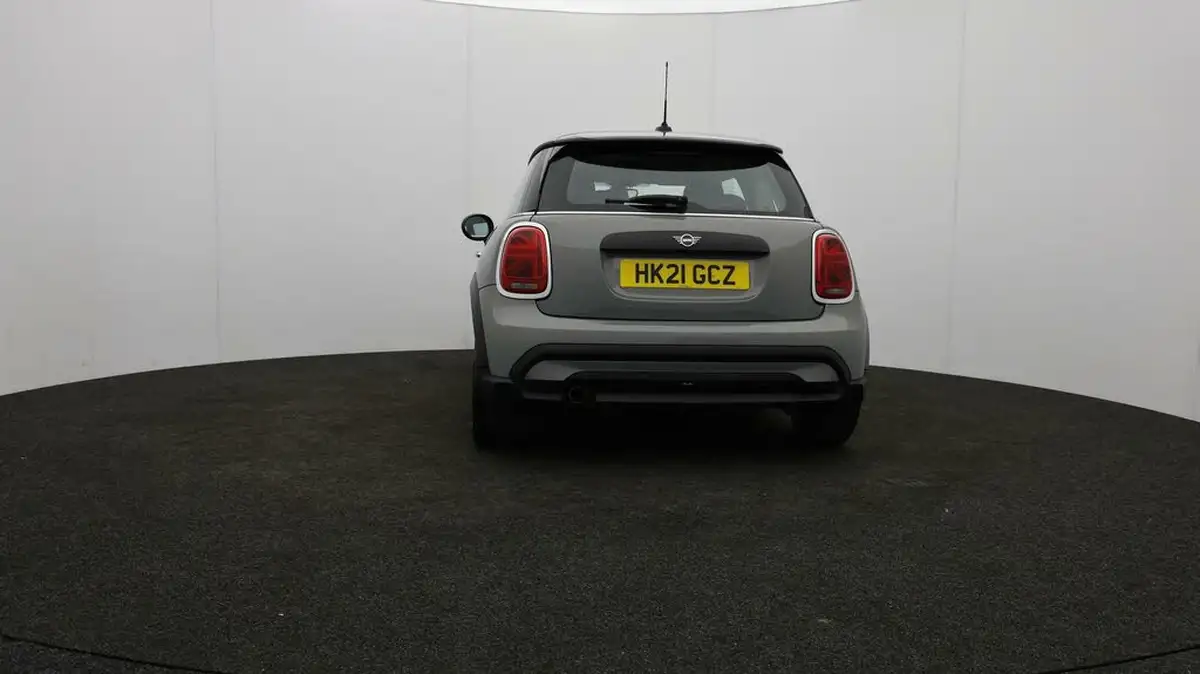 2021-mini-cooper-15-one-classic-3d-big-51