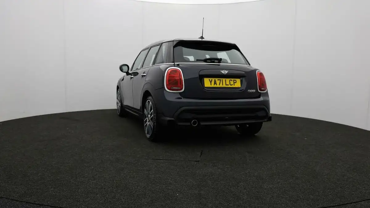 2022-mini-cooper-15-cooper-exclusive-hatchback-5d-auto-big-28