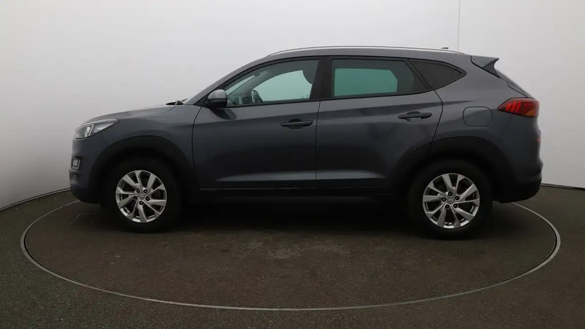 2019-hyundai-tucson-16-gdi-se-nav-big-60