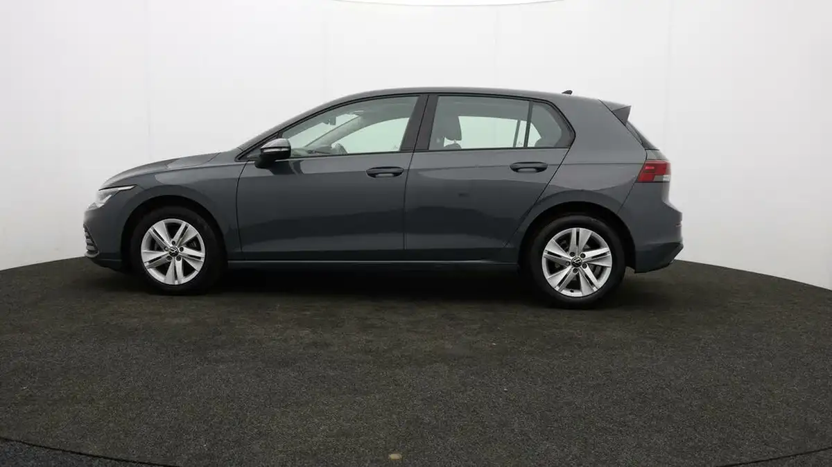 2022-volkswagen-golf-15-tsi-life-130ps-hatchback-big-69