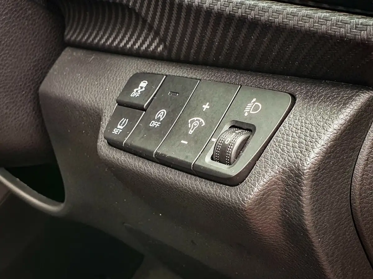 2021-kia-stonic-10-t-gdi-gt-line-s-big-8