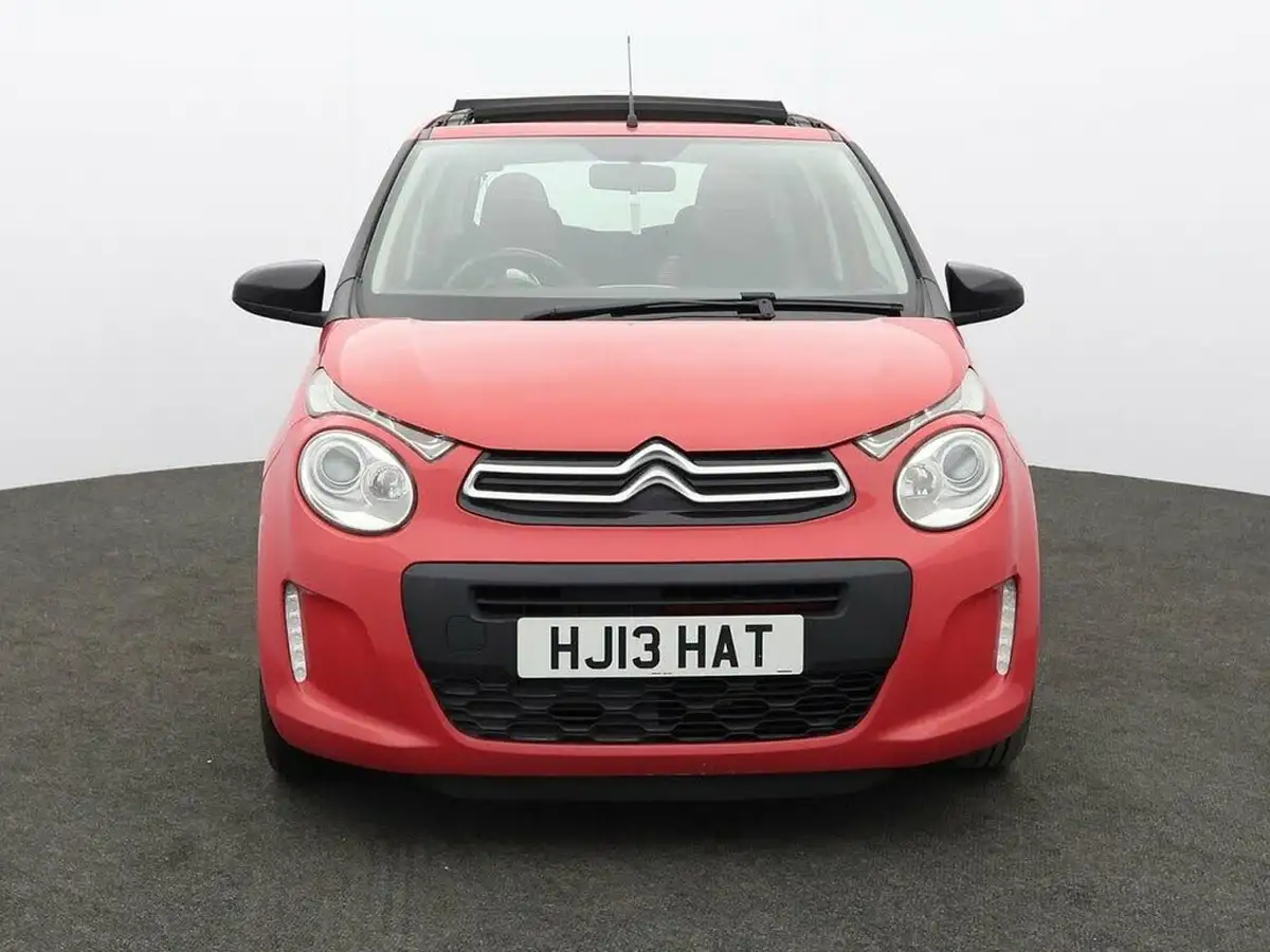 2016-citroen-c1-12-puretech-airscape-feel-big-4