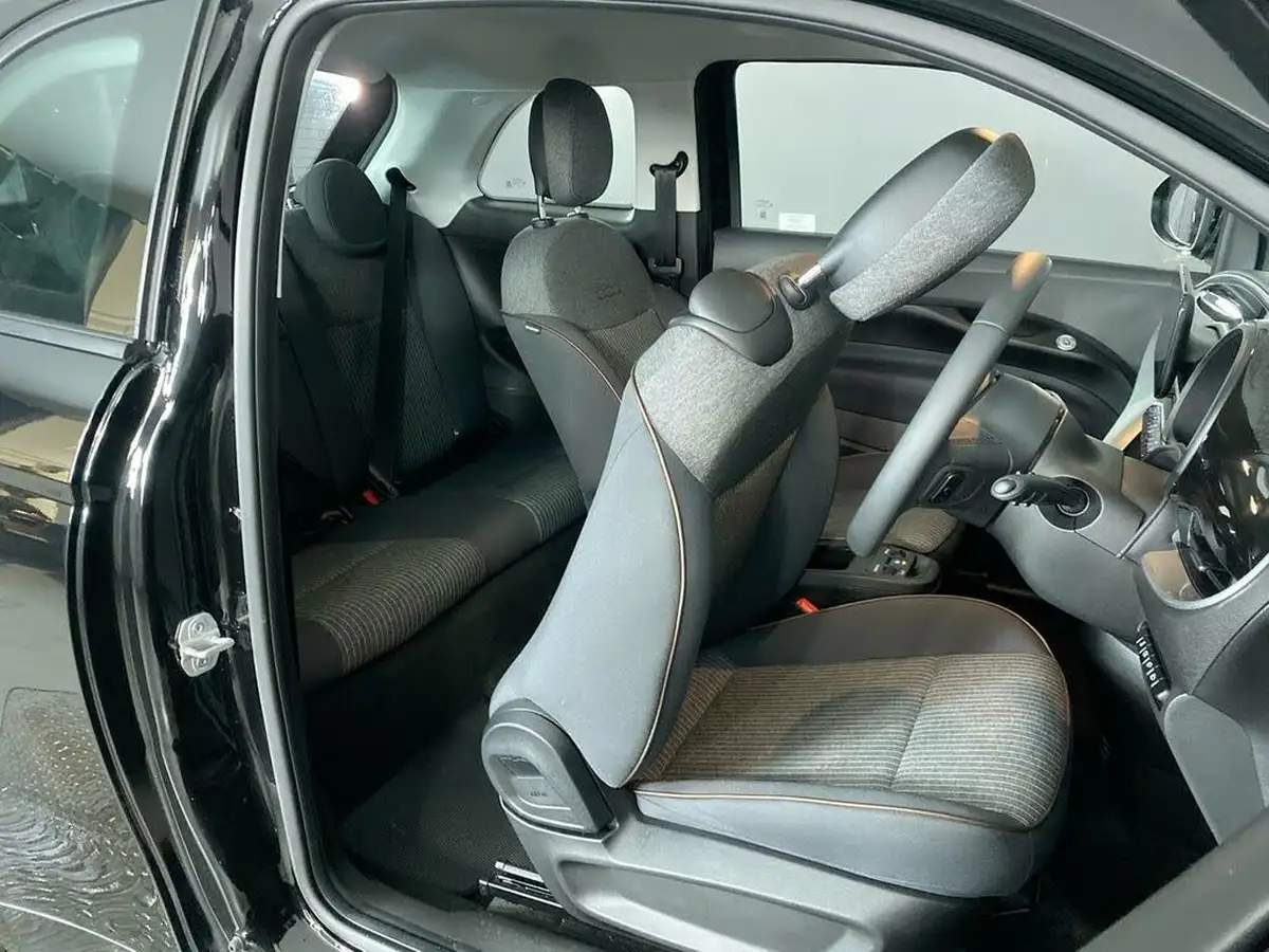 2022-fiat-500-e-icon-117bhp-big-18
