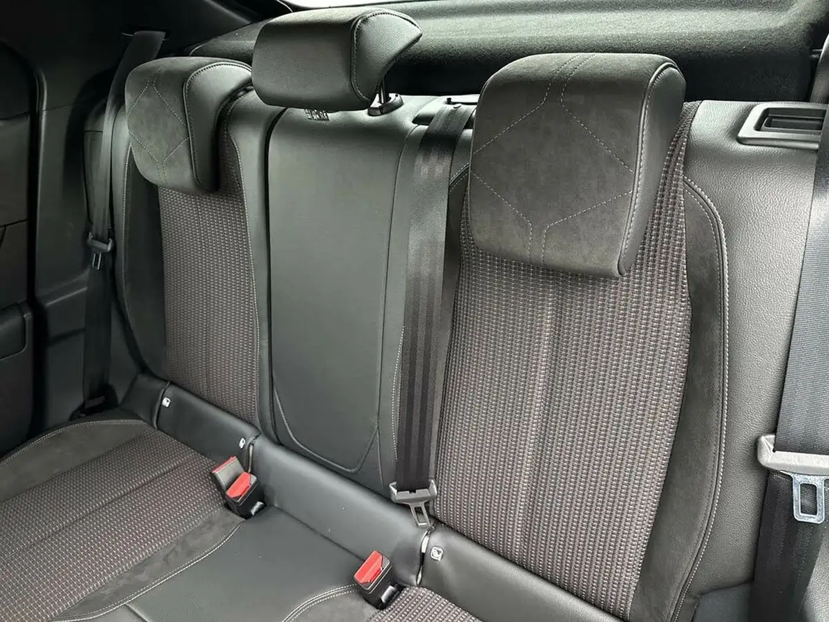 2023-ds-ds-3-crossback-12-puretech-performance-line-130ps-big-25