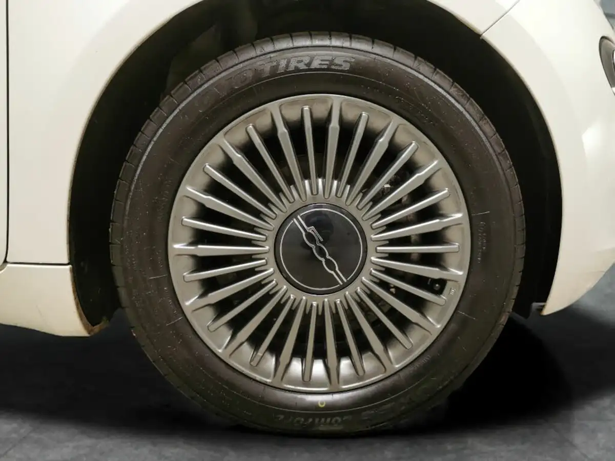 2022-fiat-500-e-icon-117bhp-big-30