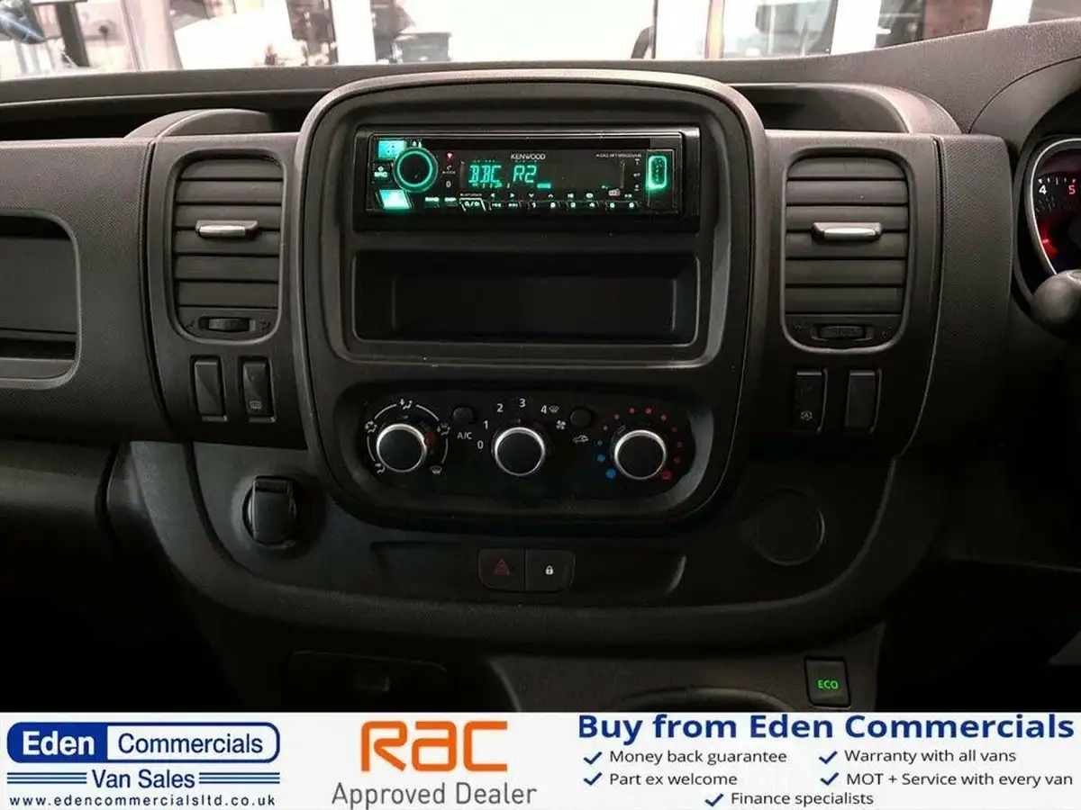 2021-renault-trafic-20dci-ll30-energy-120-business-panel-big-8