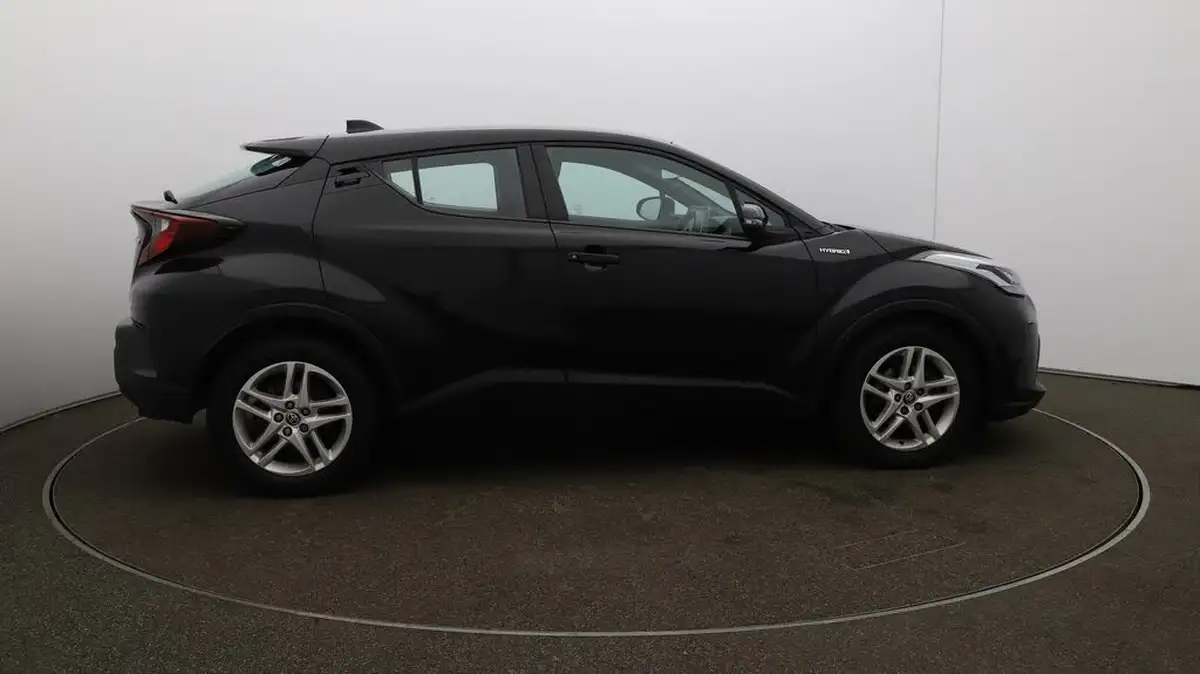 2020-toyota-c-hr-18-vvt-i-icon-parking-pack-big-43
