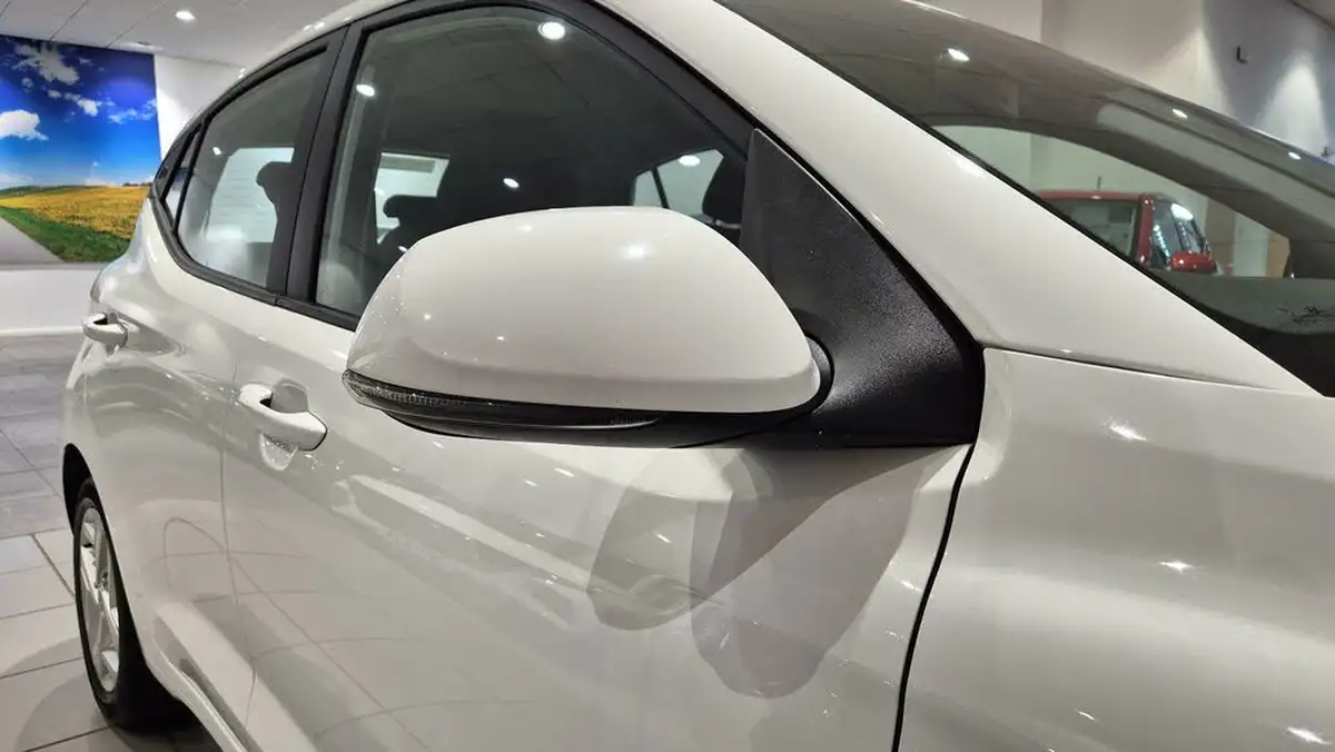 2021-hyundai-i10-12-se-connect-big-31