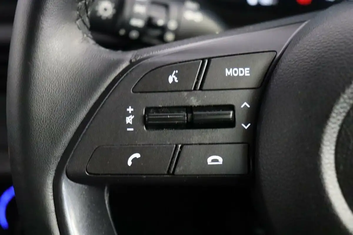 2022-hyundai-bayon-10-t-gdi-se-connect-big-20