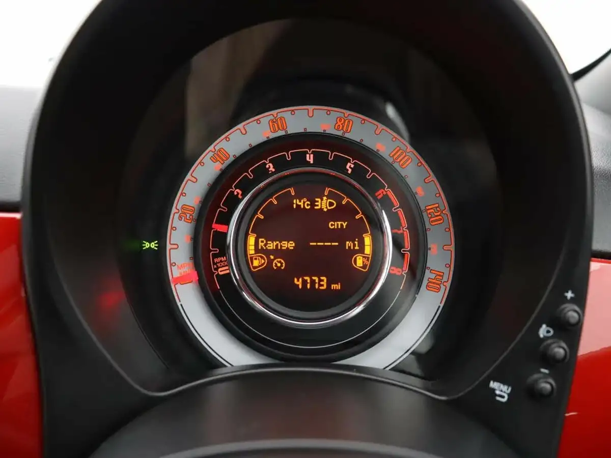2022-fiat-500-10-red-big-10