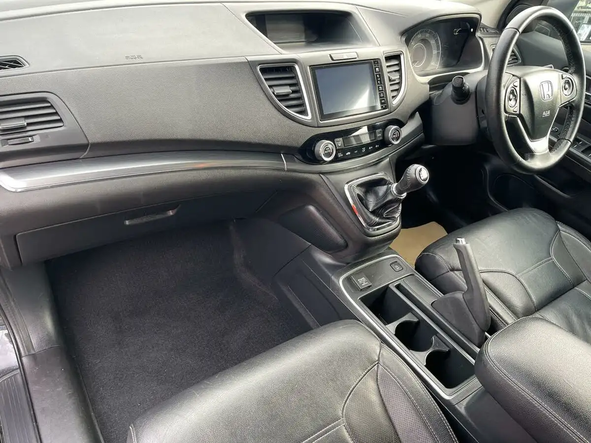 2016-honda-cr-v-16-i-dtec-black-edition-big-10