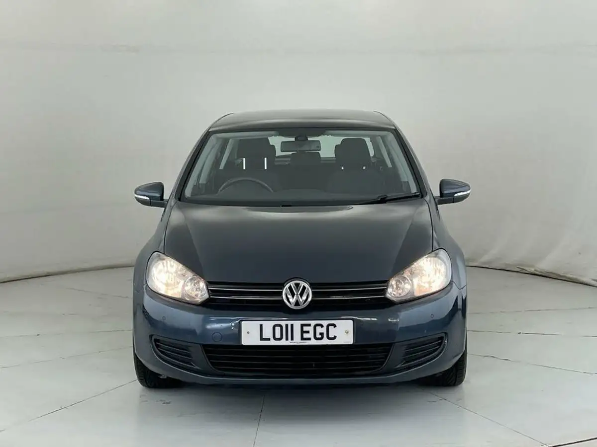 2011-volkswagen-golf-16td-match-5d-dsg-big-1