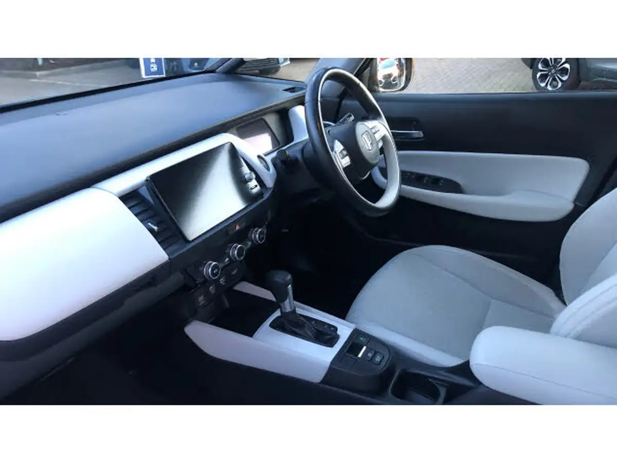 2021-honda-jazz-15-i-mmd-ex-107ps-big-1
