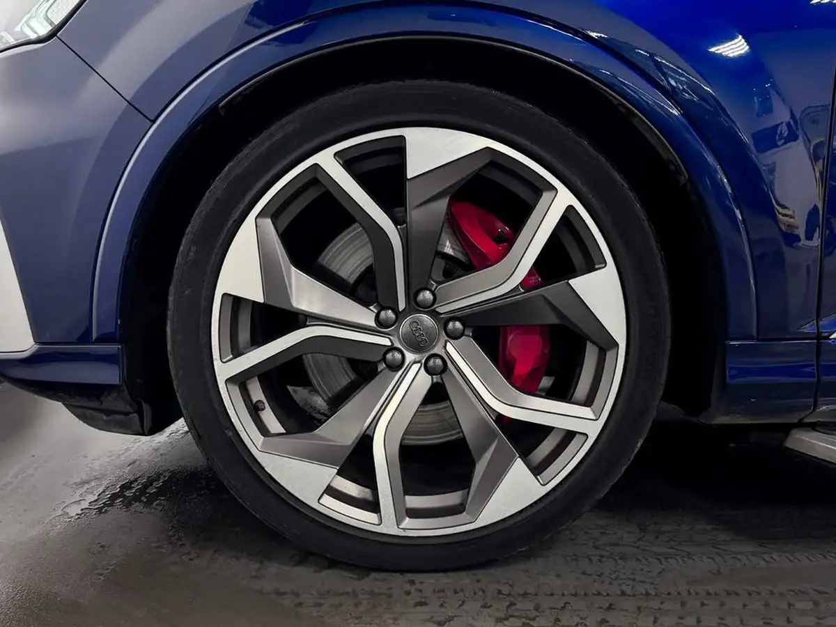 2020-audi-sq7-40tdi-big-65