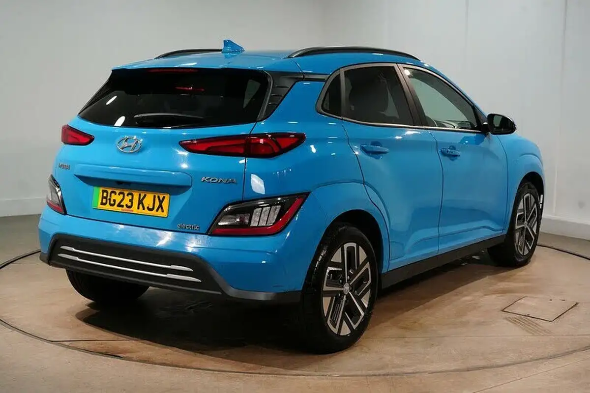 2022-hyundai-kona-e-premium-204ps-64kwh-7kw-obc-big-8