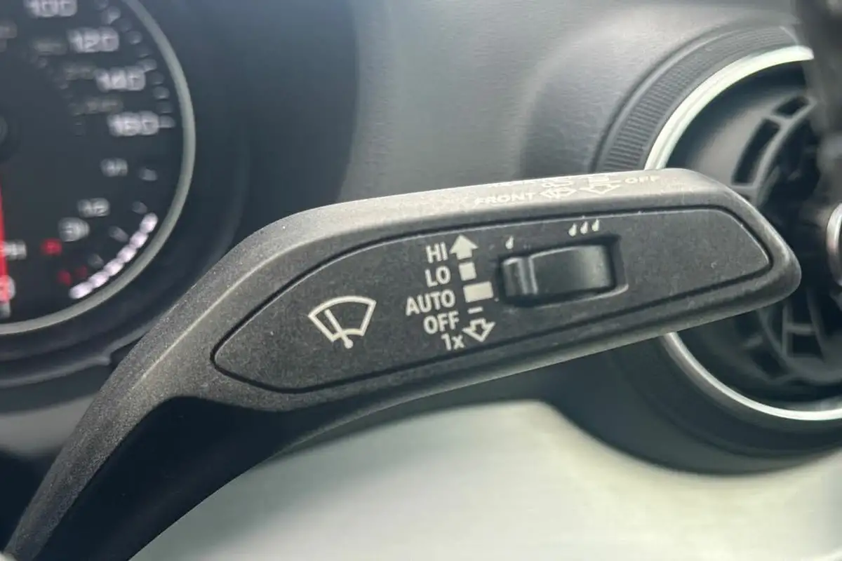 2020-audi-q2-15-35-tfsi-sport-1495cc-s-tronic-big-21