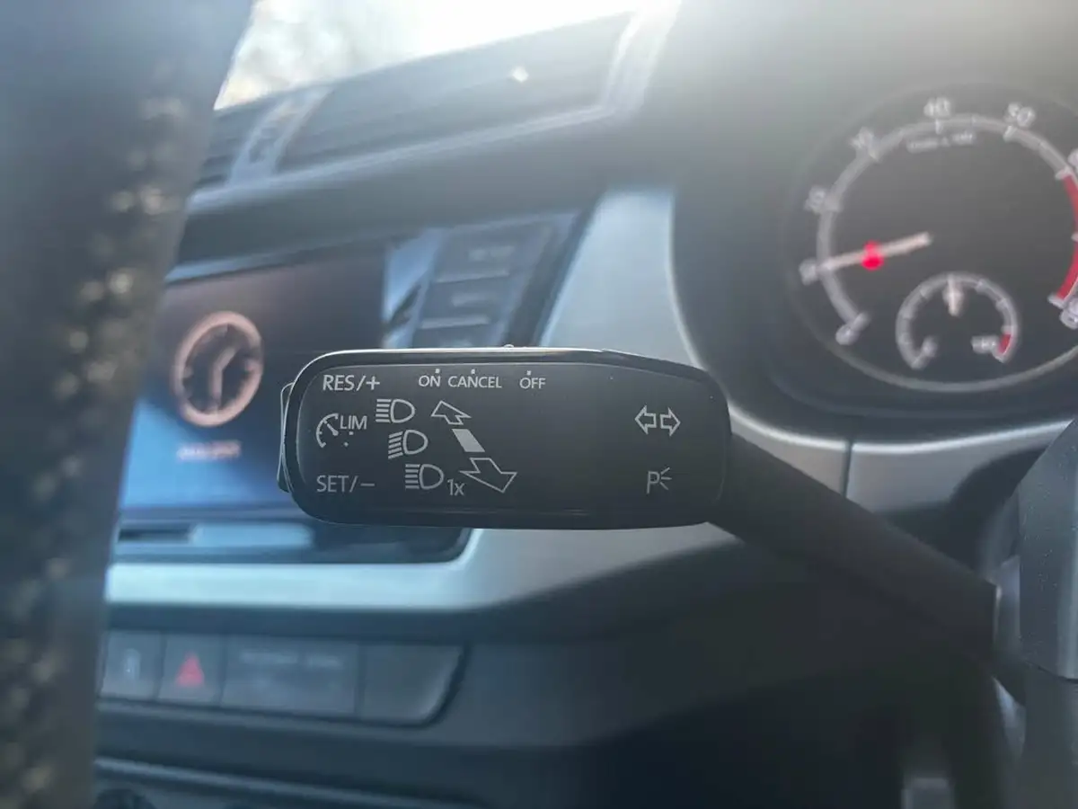2019-skoda-fabia-10-tsi-se-109ps-hatchback-dsg-big-29