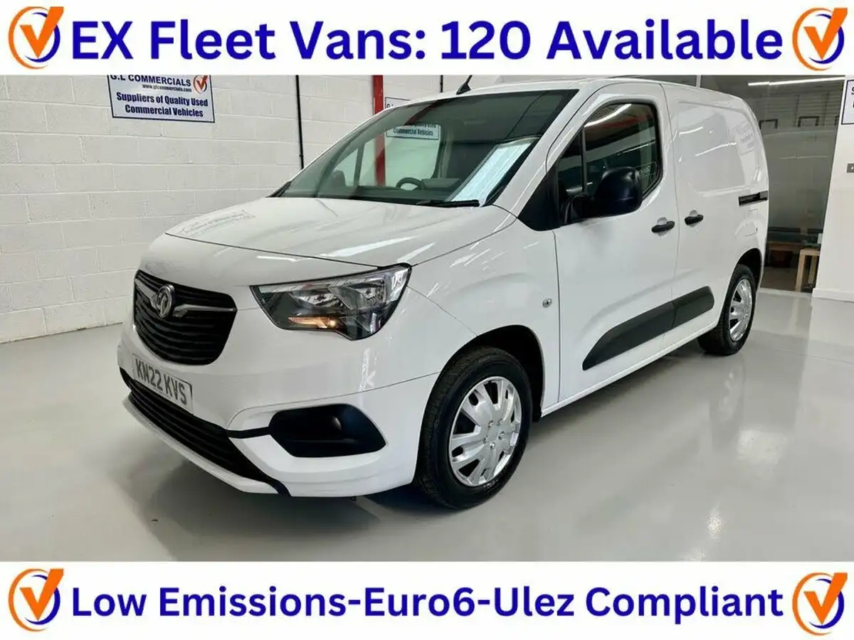 2022-vauxhall-combo-15cdti-sportive-2000-100pseu6d-big-0