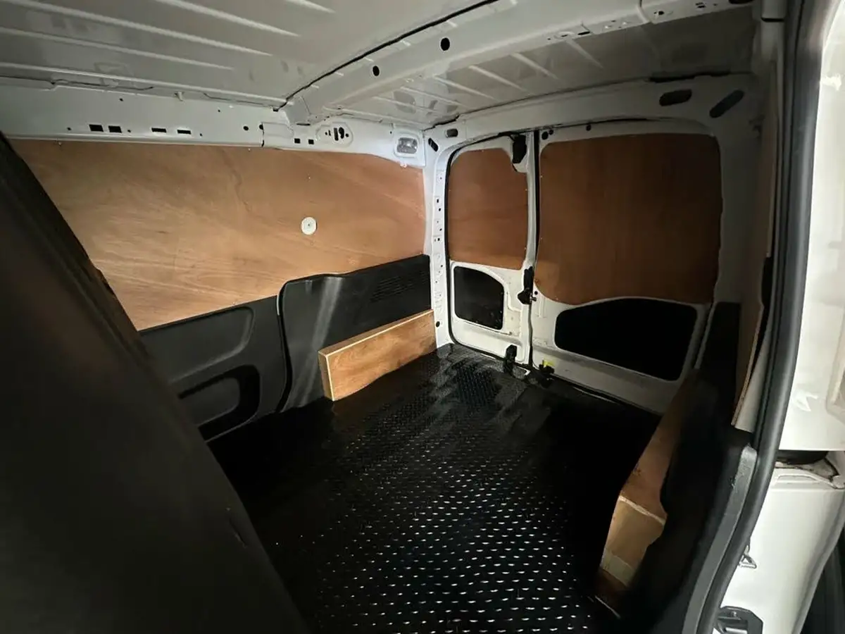 2022-vauxhall-combo-15cdti-sportive-2000-100pseu6d-big-28