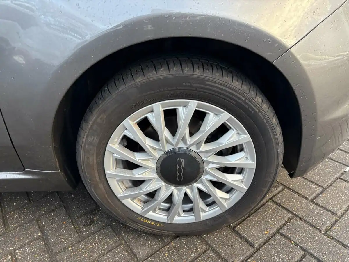 2018-fiat-500-12-lounge-big-26