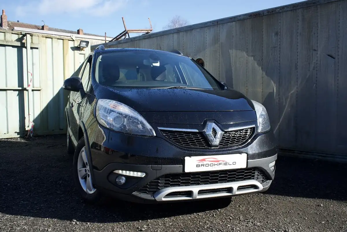 2015-renault-scenic-xmod-15dci-dynamique-nav-energy-ss-big-2