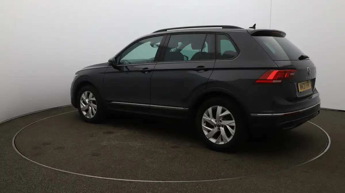 2021-volkswagen-tiguan-20tdi-life-dsg-big-15