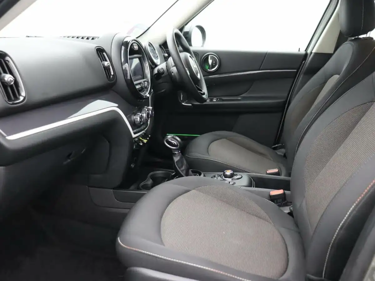 2020-mini-countryman-15-cooper-s-e-phev-classic-221bhp-big-31