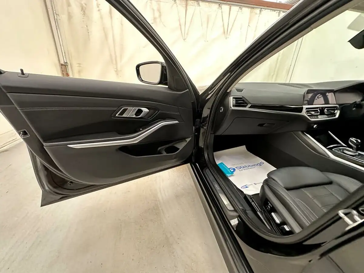2019-bmw-3-series-20-330e-sport-pro-big-27