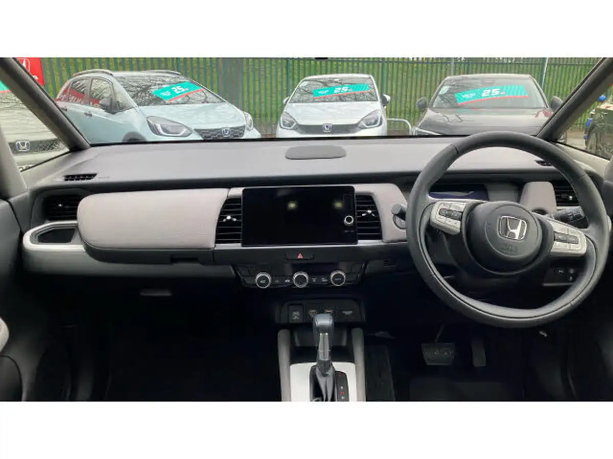 2023-honda-jazz-15-i-mmd-crosstar-ex-big-3