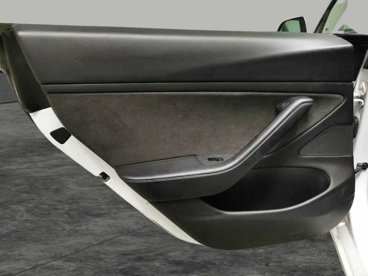 2021-tesla-model-3-e-standard-plus-big-25