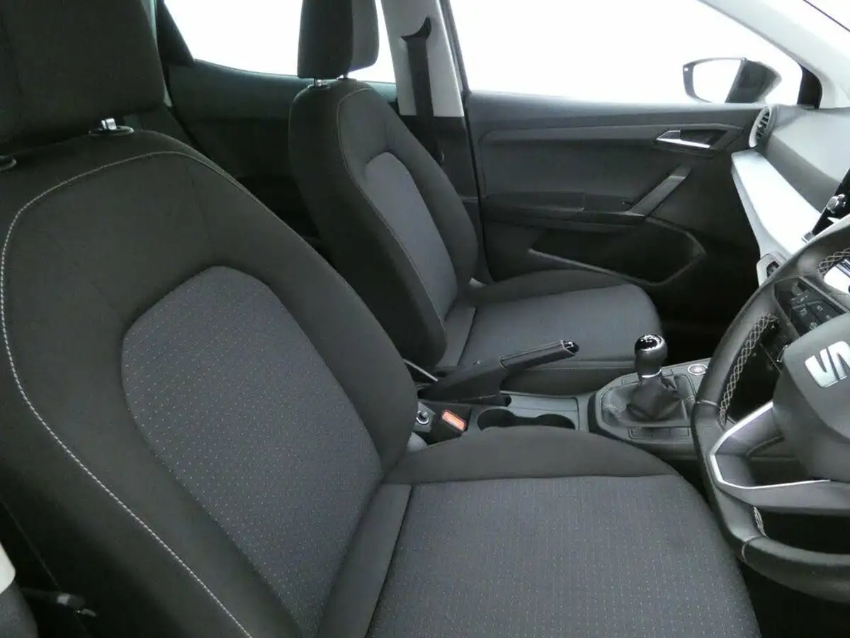2023-seat-ibiza-10-tsi-se-edition-big-11