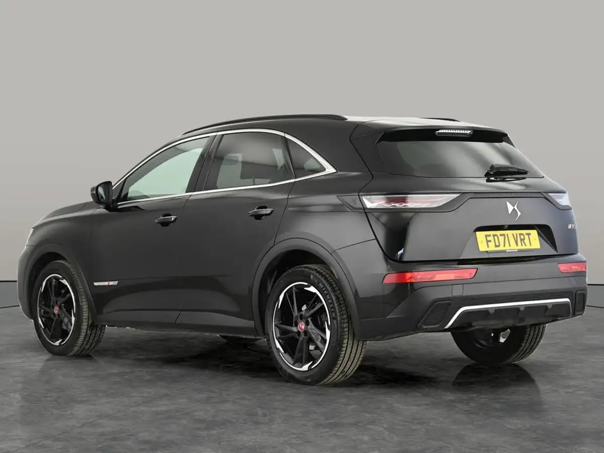 2022-ds-ds-7-crossback-15-bluehdi-performance-line-big-9